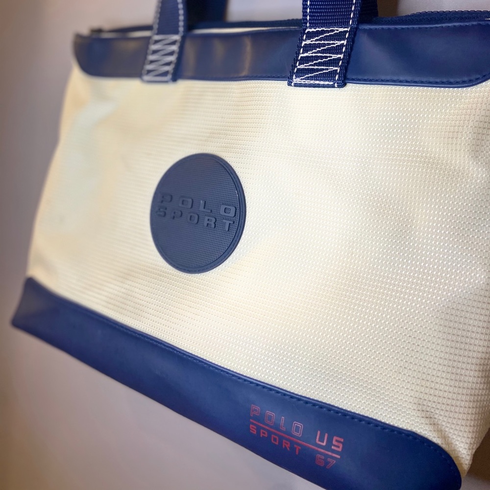 US Polo Sport 57 Cream Zip Up Tote Bag